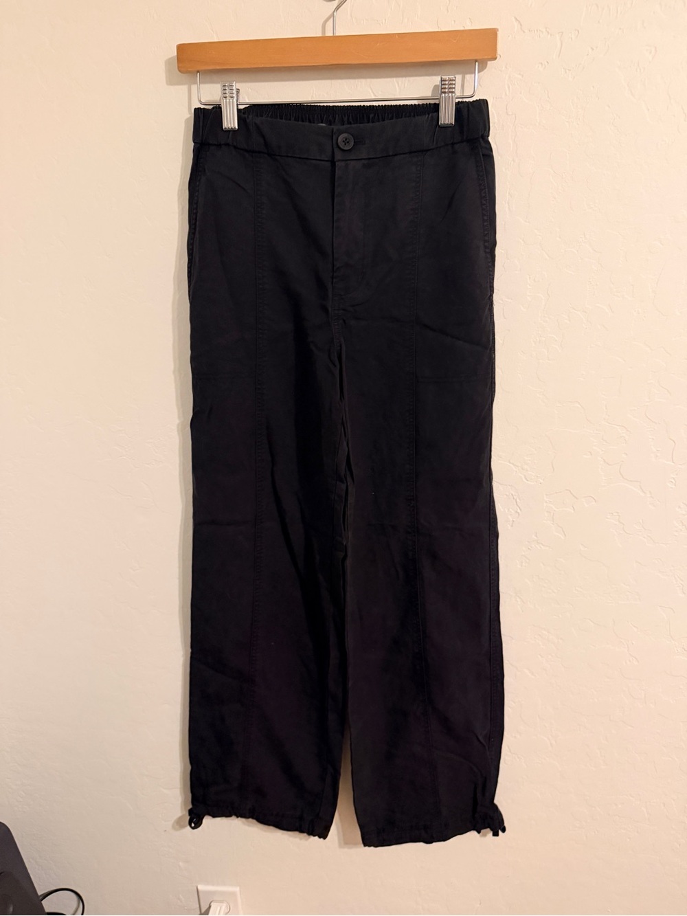 Vuori Black Drawstring Hem Casual Pants Relaxed Leg XS